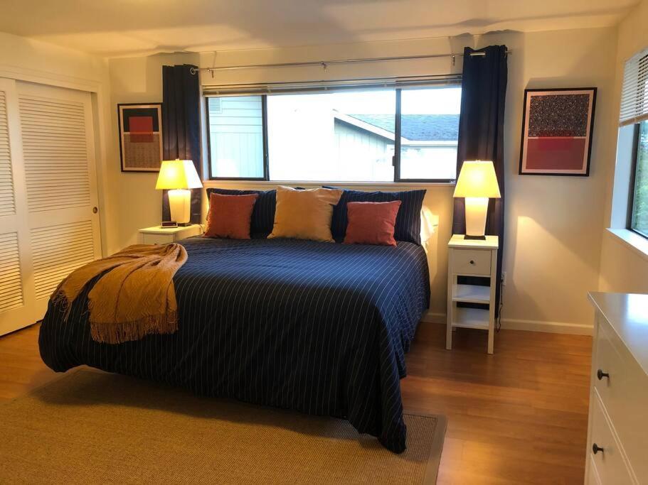Waterfront, Sunsets And Mountains Villa Port Townsend Bagian luar foto