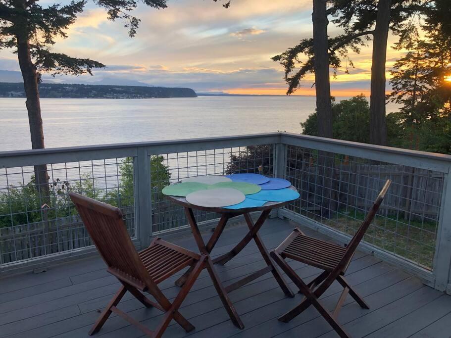 Waterfront, Sunsets And Mountains Villa Port Townsend Bagian luar foto