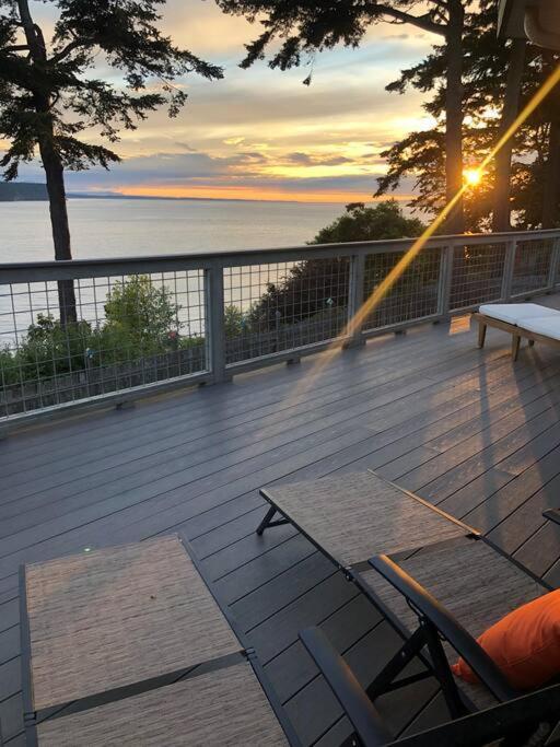 Waterfront, Sunsets And Mountains Villa Port Townsend Bagian luar foto
