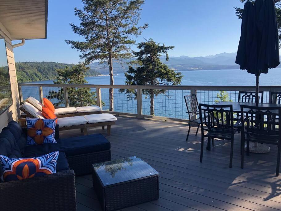 Waterfront, Sunsets And Mountains Villa Port Townsend Bagian luar foto